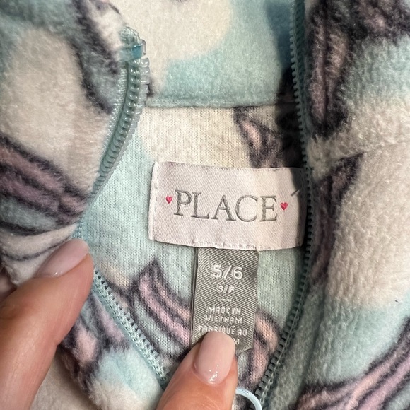 Three Children’s Place quarter zip fleece pullovers sz 5/6 - Picture 8 of 9